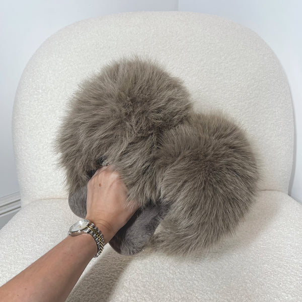 IGGY Extreme Faux Fur Oversized Slippers in Mocha