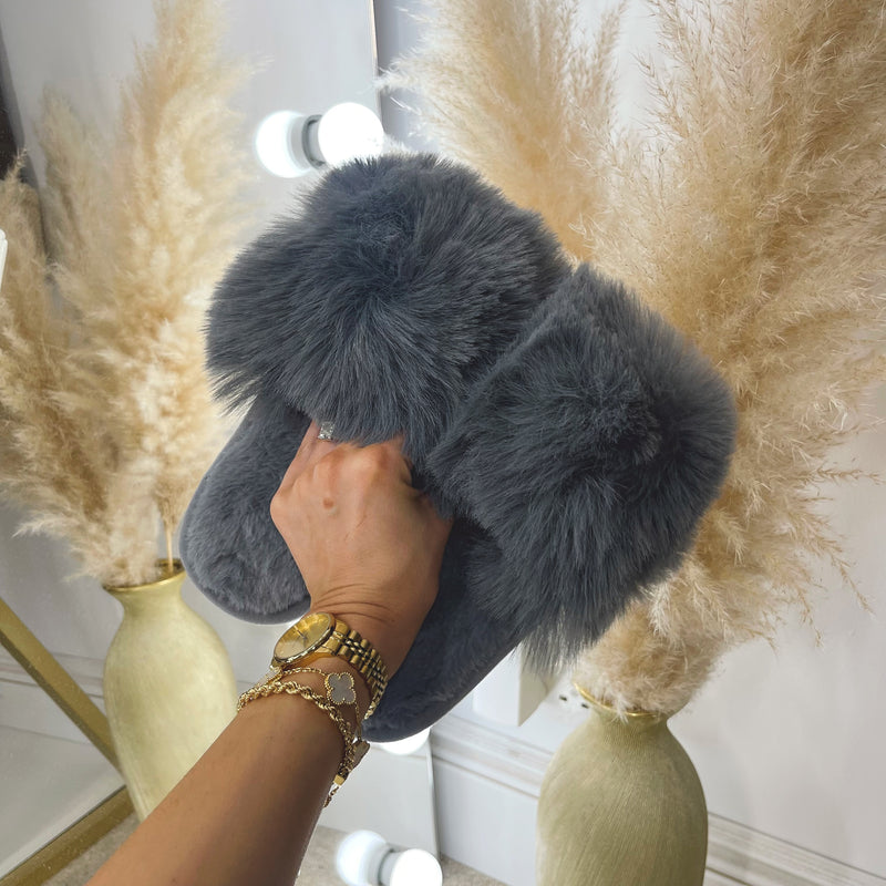 CASSY Extreme Faux Fur Open Toe Slider Slippers